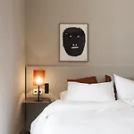 Hotel Destinationbcn - Universitat *