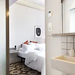 Hotel Destinationbcn - Universitat