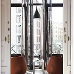 Hotel Destinationbcn - Universitat *