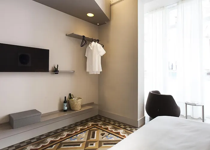 Hotel Destinationbcn - Universitat Barcelona