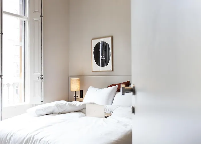 Destinationbcn - Universitat Hotel *