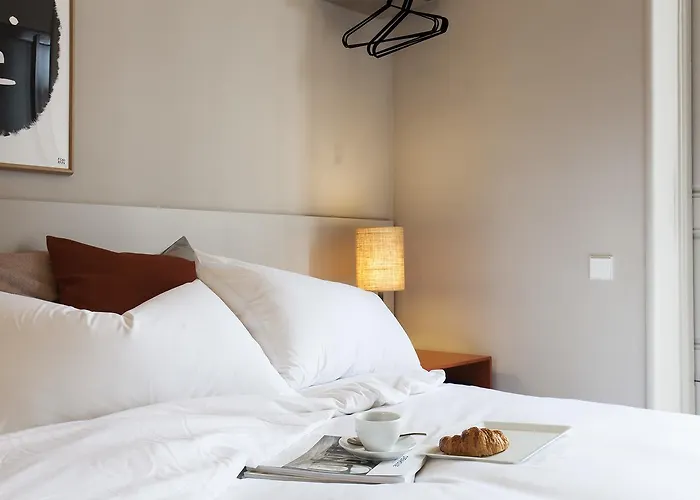 Destinationbcn - Universitat Hotel