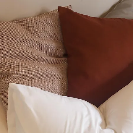 Destinationbcn - Universitat *